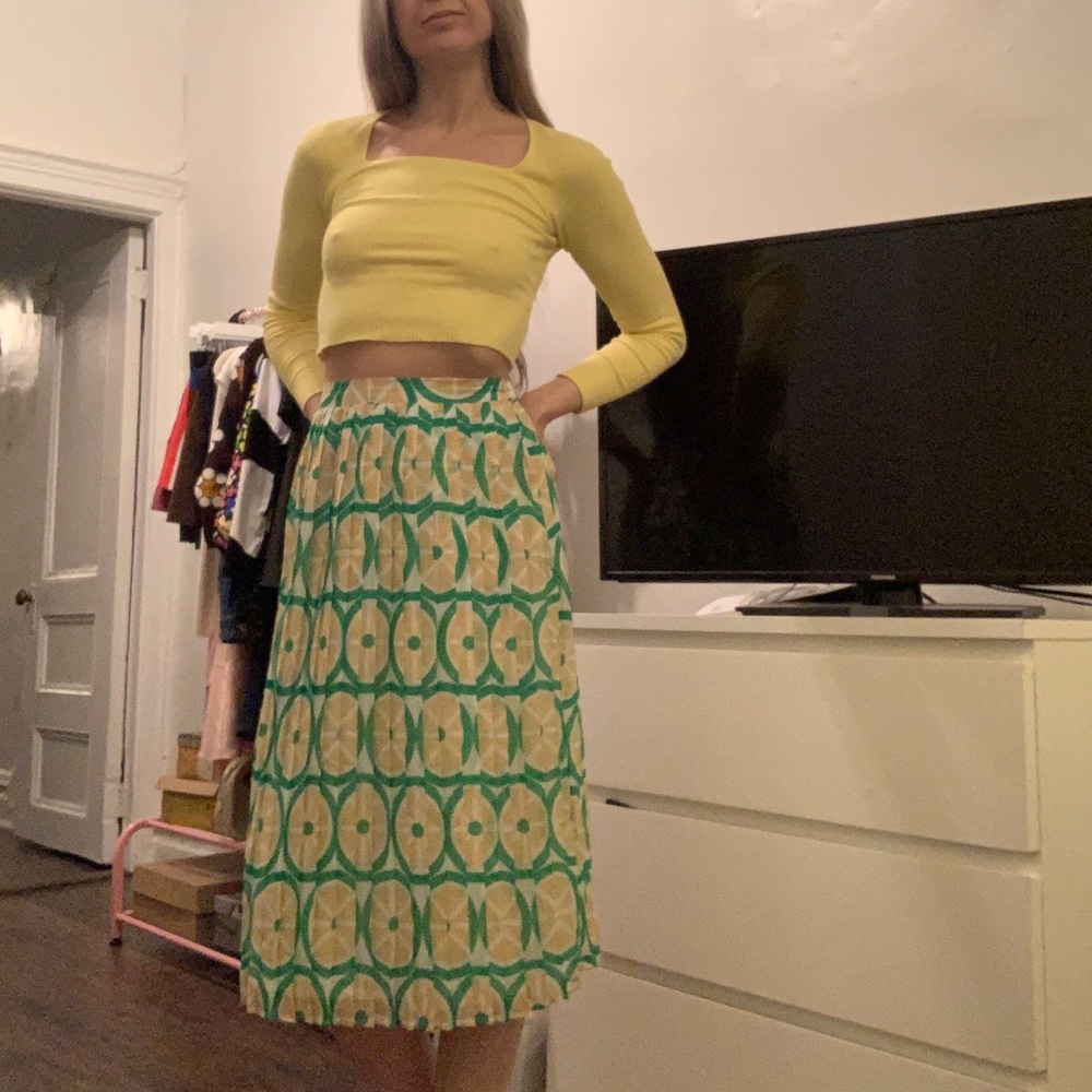 ModCloth citrus print pleated midi skirt